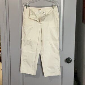 Women’s Talbots Cream Cropped Pants size 10